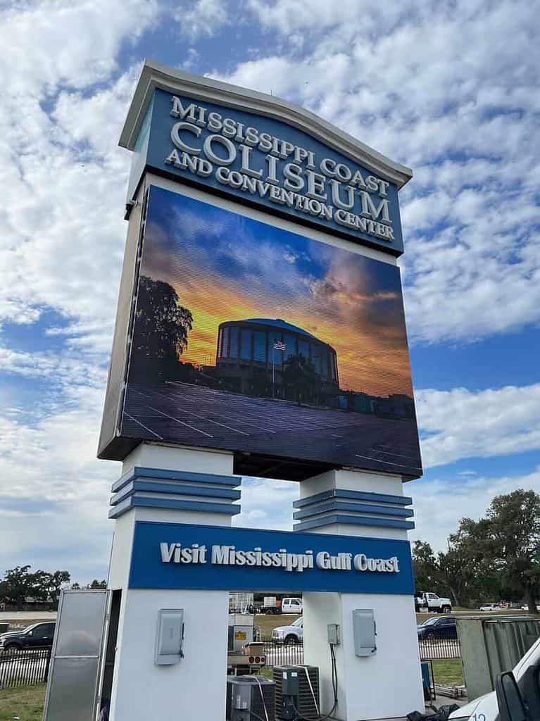 Outdoor LED Screen Mississippi Coast Coliseum